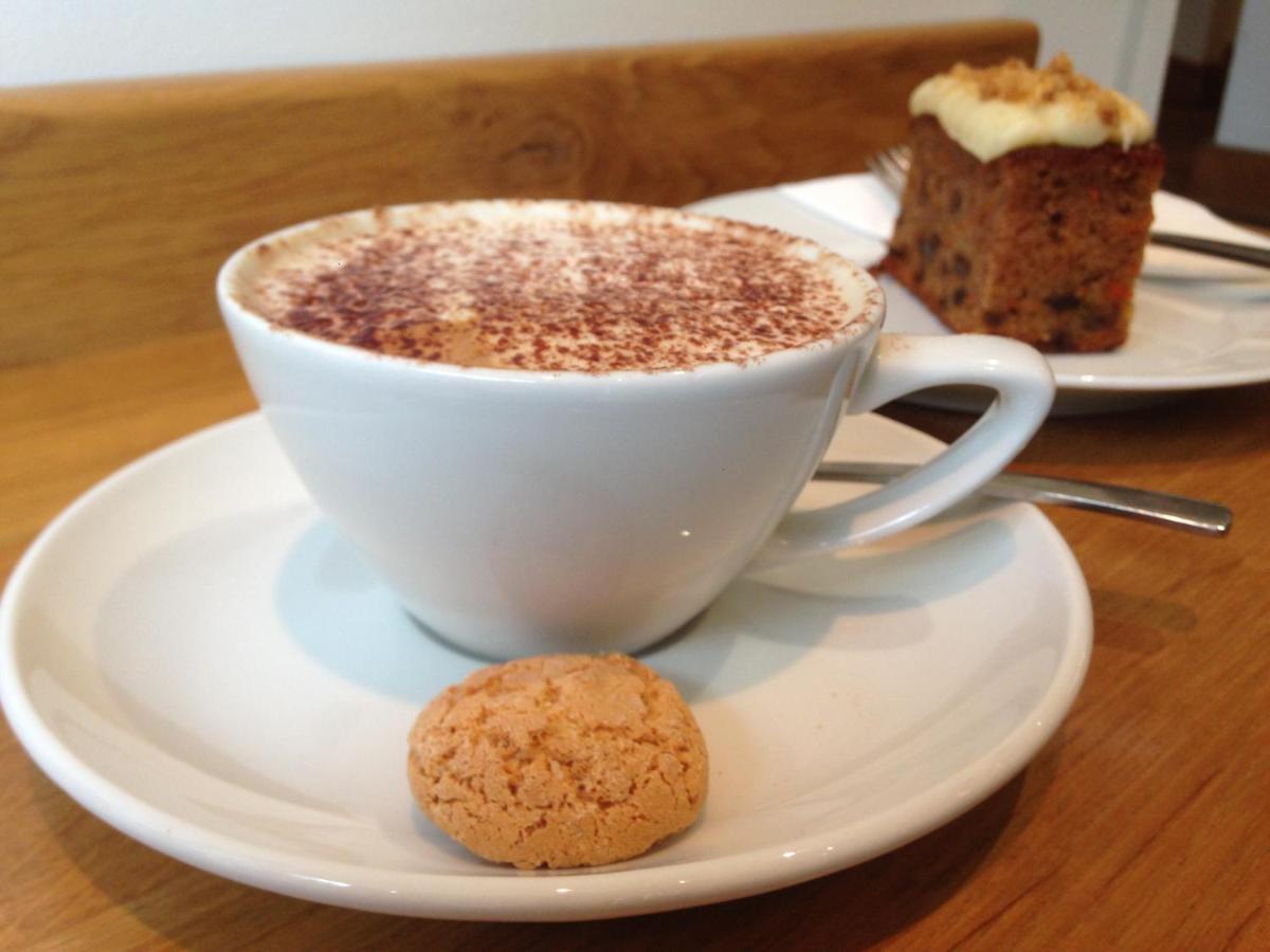 The River Cafe Bed & Breakfast Glasbury Екстериор снимка