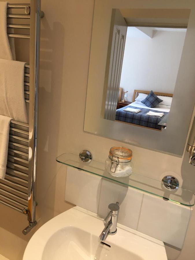 The River Cafe Bed & Breakfast Glasbury Екстериор снимка