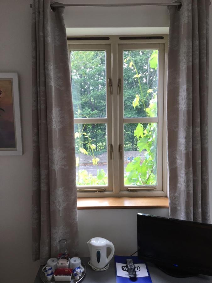 The River Cafe Bed & Breakfast Glasbury Екстериор снимка