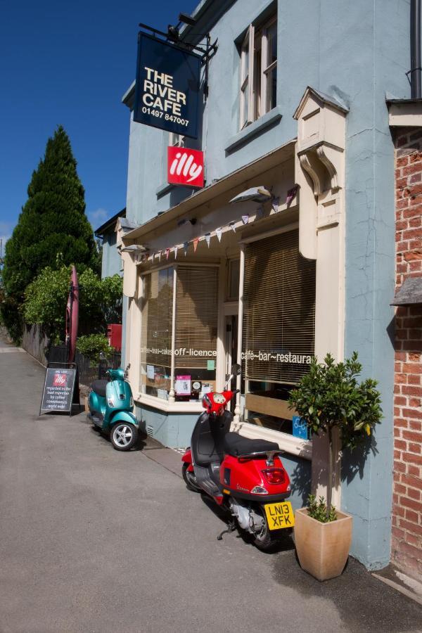 The River Cafe Bed & Breakfast Glasbury Екстериор снимка